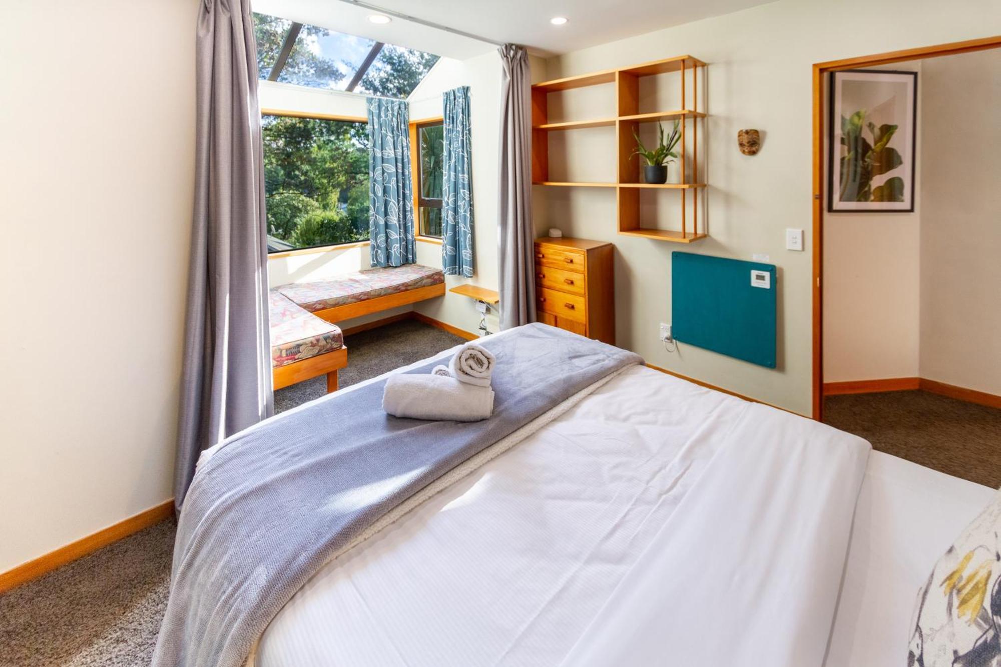 Sherwood Lodge 4-Bedroom Holiday Home With Spectacular Views Christchurch Kültér fotó